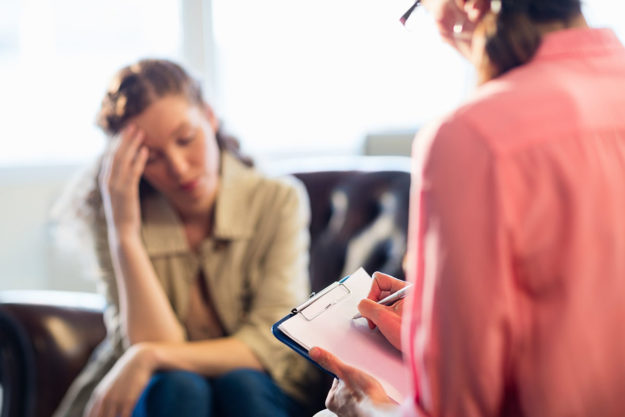 Mental Health Organizations in Pennsylvania to Help Support Your Mental Wellness a therapist helping Mental health pennsylvania talks to a person